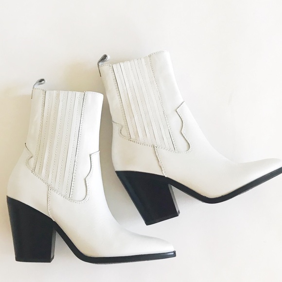 Sz 7.5🌹Aldo white leather boots - Picture 6 of 8